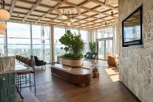 1 bed with pool, rooftop and gym Vacation rental in London