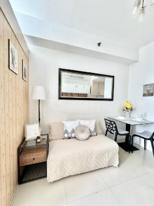 Homey 1BR Sea Residences Tower B, MOA near NAIA Vacation rental in Pasay