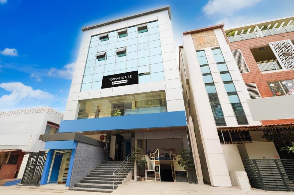 Collection O Whitefield Railway Station Kadugudi Whitefield Hotel in Bengaluru