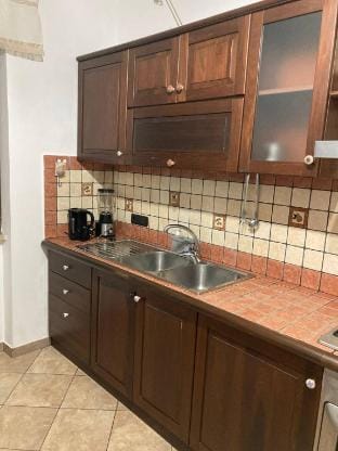 Charming Villa in Velletri, Italy - Perfect for a Relaxing Getaway Villa in Lazio