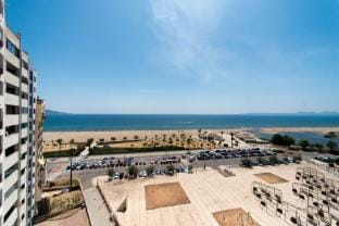 WELCS ESTUDIO 266 EMP con vista al mar Apartment in Alt Empordà