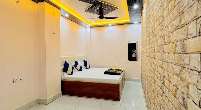 dk grand homestay Vacation rental in Varanasi
