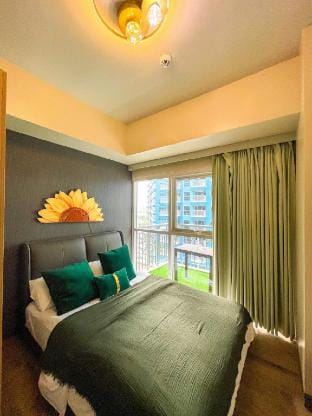 Cozy 3BR near Airport & Okada II Infinity Pool Vacation rental in Pasay