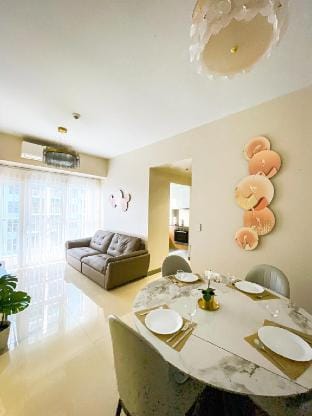 Cozy 3BR near Airport & Okada II Infinity Pool Vacation rental in Pasay