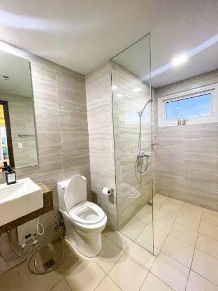 Luxury 3BR Sunset Suite | Across Okada &  Solaire Vacation rental in Pasay