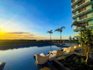 Luxury Apartment near Okada Vacation rental in Pasay