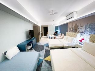 Luxury Penthouse across City of Dreams II 7pax Vacation rental in Pasay