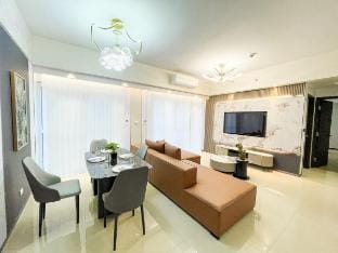 Luxury 3BR with Sunset in Manila Bay across Okada Vacation rental in Pasay