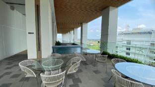 Modern 1BR The Smith Alam Sutera Apt By Travelio Apartment in West Java