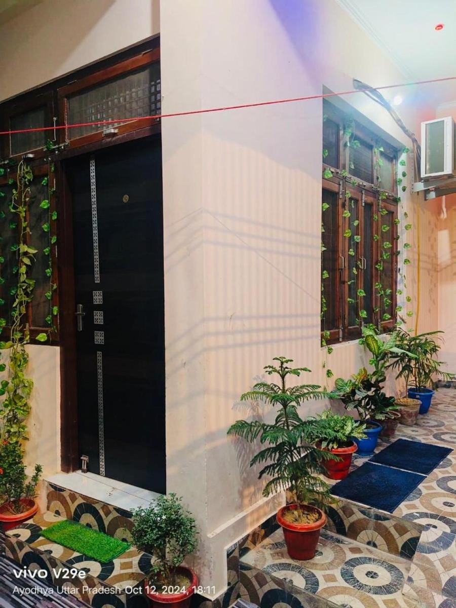 Guru Kripa Home Stay. Near Ram Mandir Vacation rental in Nepal