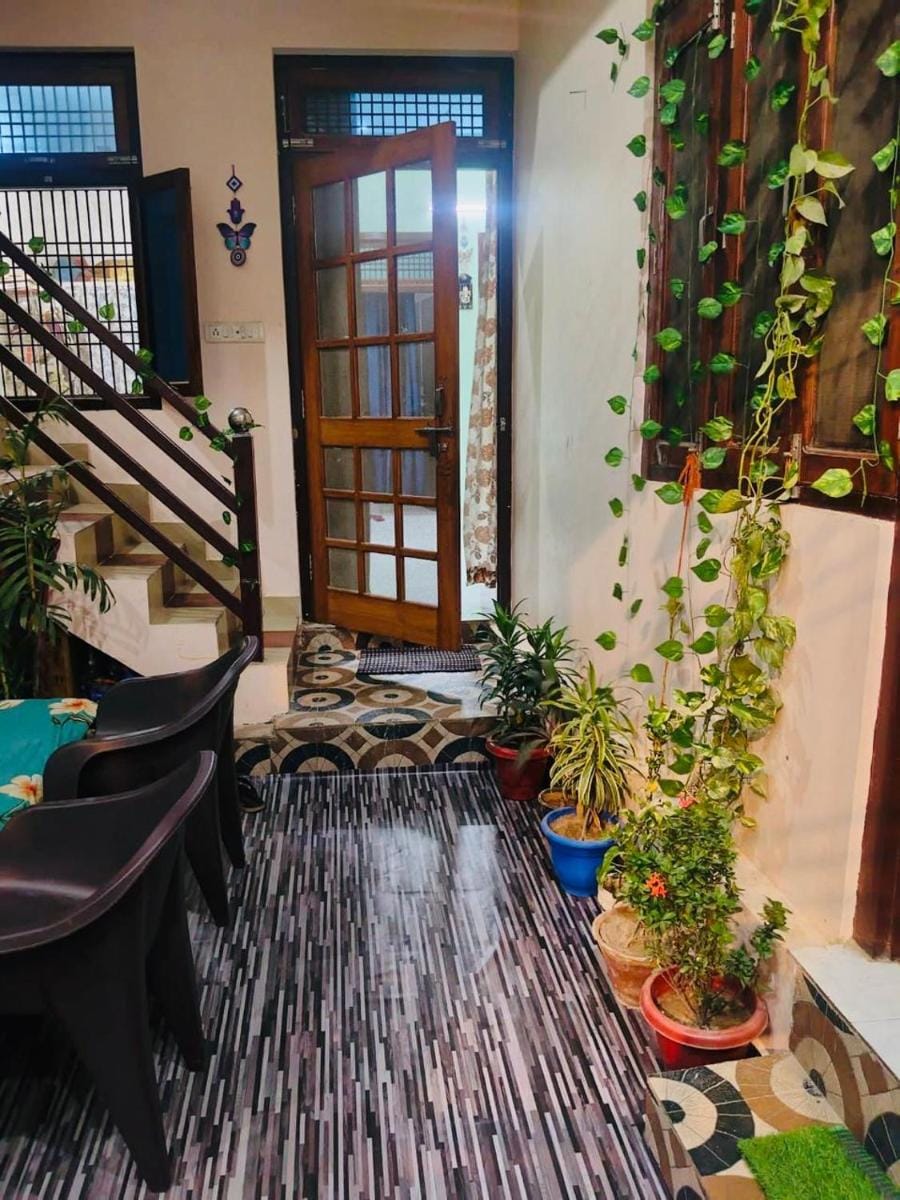 Guru Kripa Home Stay. Near Ram Mandir Vacation rental in Nepal