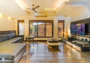 Cherrys by Soumil's Stays Vacation rental in Alibag