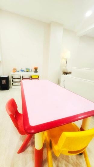 Kiddie Hostel 13A1-Kids and pets friendly Vacation rental in Subic