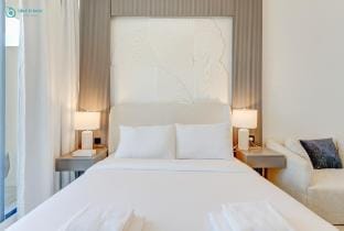 Bright & Luxury Studio with Balcony in Al Furjan Vacation rental in Dubai