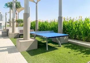 Chic Studio with Large Terrace & Gorgeous Views Vacation rental in Dubai