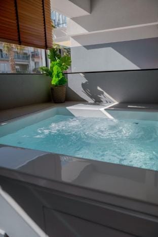 B & G Urban Spa by cretanhouses Apartment in Heraklion
