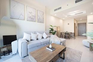 1BR | Business Bay | Few mins away from Downtown Vacation rental in Dubai