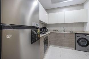 1BR | Business Bay | Few mins away from Downtown Vacation rental in Dubai