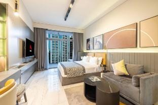 Studio with City Views & Modern Amenities in MAG Vacation rental in Dubai