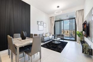 Luxury 1BR | Pool View + Premium Amenities | Dubai Vacation rental in Dubai