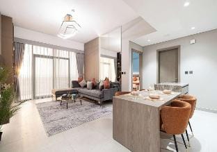 Chic 1Bed Apartment | Gym + Pool |  Dubai Vacation rental in Dubai