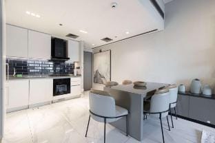Luxurious 2-Bedroom Pool View Apartment in MAG 318 Vacation rental in Dubai