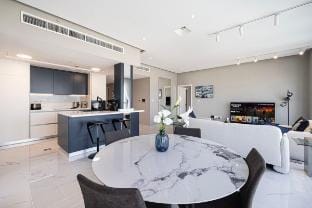 Luxury Downtown Oasis, Burj Views & Modern Comfort Vacation rental in Dubai