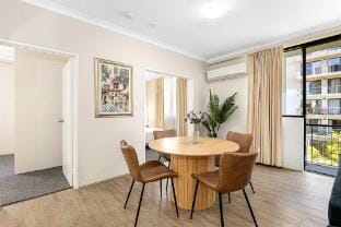 BDR East Perth Getaway Apartment in Perth