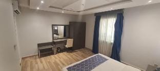 Self-entry room and lounge Vacation rental in Jeddah