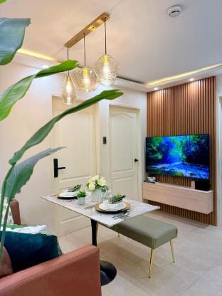 Riza’s Cozy Haven, 1-Bedroom @ Sorrento Oasis Apartment in Pasig