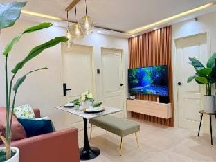Riza’s Cozy Haven, 1-Bedroom @ Sorrento Oasis Apartment in Pasig