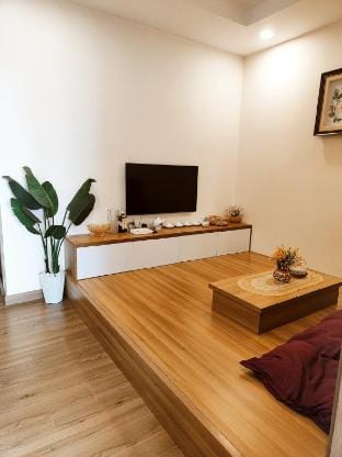 Căn 1PN- S2 Sky Oasis Ecopark Vacation rental in Laos
