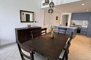 Stunning 2 Bedroom Beach Apartment Vacation rental in Eilat