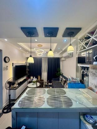 Fully Furnished Lovely 1-bedroom condo Apartment in Quezon City