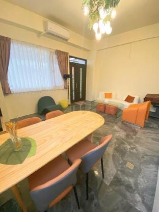 青覓礁溪電梯民宿 Vacation rental in Taiwan, Province of China