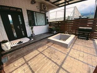 青覓礁溪電梯民宿 Vacation rental in Taiwan, Province of China