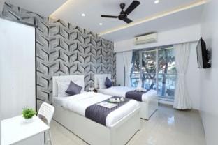 Lux Suite - Gagal Home Apartment in Mumbai