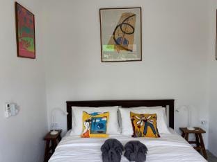 Setting Sun Kantiang Bay Studio Vacation rental in Krabi Changwat