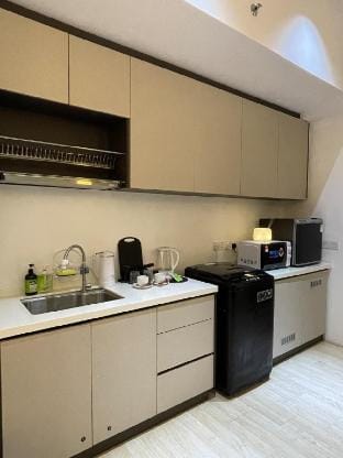 Revo@Aurora Studio | Near Axiata & Pavilion 05B Vacation rental in Federal Territory of Kuala Lumpur