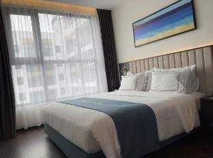 2BR Bay View • High Floor • Near Vincom Vacation rental in Laos