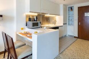 Luxury Studio Burj Khalifa View|Address Dubai Mall Vacation rental in Dubai
