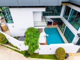Sura Pool Villa Pattaya Villa in Pattaya City