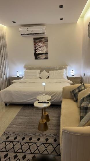 Quiet studio with masterbatch and session Apartment in Riyadh