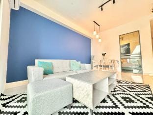 D Blue Suite 1br[SKS Pavillion] Netflix JB - 1203 Vacation rental in Johor Bahru