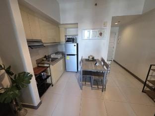 Charming 1 BR KL Tower Makati Vacation rental in Pasay