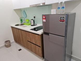 Cozy Home 1 @Kozi Square near General Hospital Apartment in Kuching