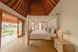 villa purana Villa in Payangan