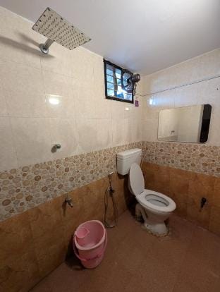 Carbon Stays | Couples & Traveller friendly stay Vacation rental in Chennai