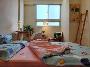 Near MRT Real 1 Bedroom w/ separate living room Apartment in Taipei City