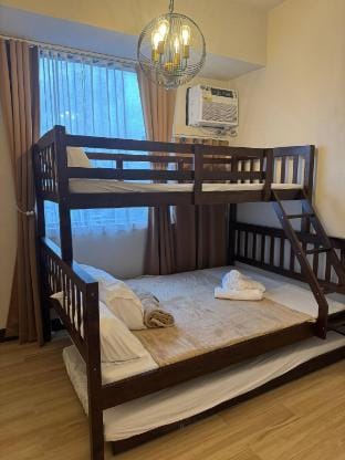 Modern  Spacious 2BR 68 sqm Condo in Manhattan Heights Pool View Apartment in Pasig